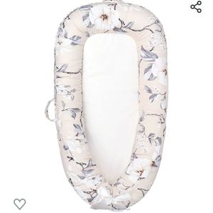 Baby Lounger NWOT- Beige Floral